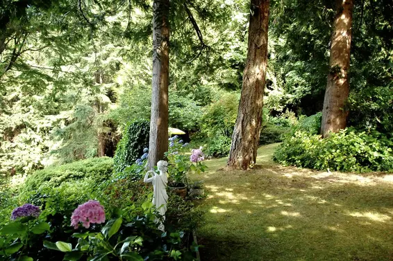 7145 Cliff Road, West Vancouver For Sale - image 15