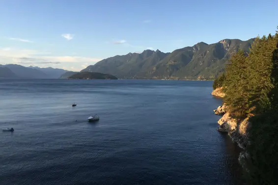 7145 Cliff Road, West Vancouver For Sale - image 3