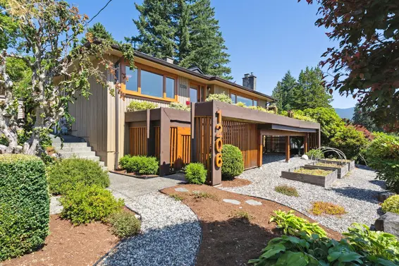 1206 Cloverley Street, North Vancouver