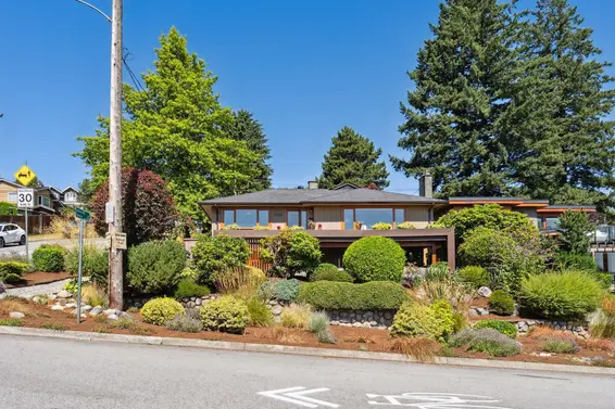 1206 Cloverley Street, North Vancouver For Sale - image 2