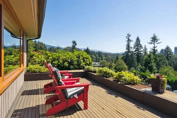 1206 Cloverley Street, North Vancouver For Sale - image 28
