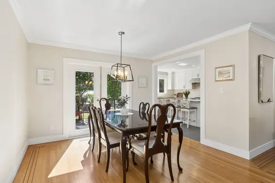 1256 Eastview Road, North Vancouver For Sale - image 10