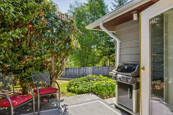 1256 Eastview Road, North Vancouver For Sale - image 12