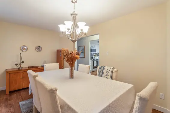 5639 White Pine Lane, North Vancouver For Sale - image 7