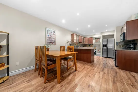 6 230 West 15th Street, North Vancouver For Sale - image 13