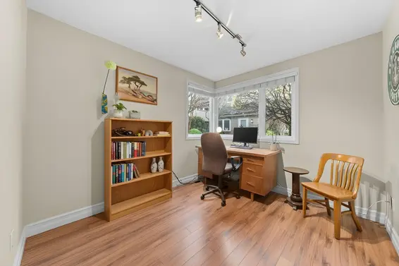 6 230 West 15th Street, North Vancouver For Sale - image 16