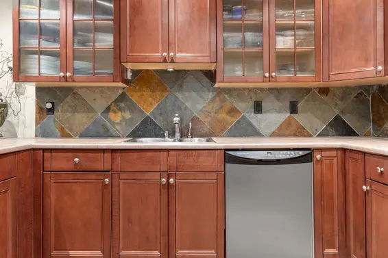 6 230 West 15th Street, North Vancouver For Sale - image 9