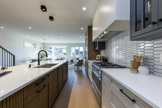 357 East 22nd Street, North Vancouver For Sale - image 10