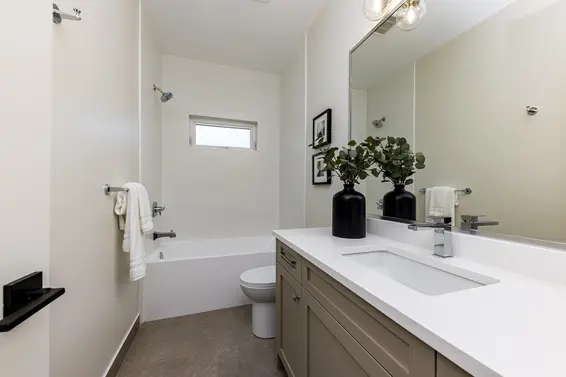 357 East 22nd Street, North Vancouver For Sale - image 33