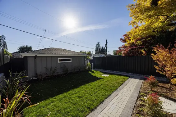 357 East 22nd Street, North Vancouver For Sale - image 37