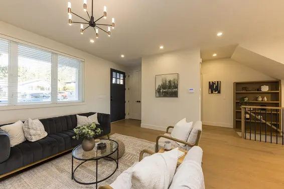 357 East 22nd Street, North Vancouver For Sale - image 7