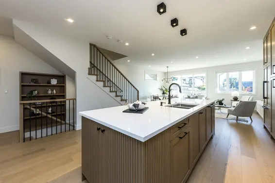357 East 22nd Street, North Vancouver For Sale - image 9