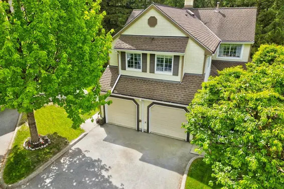 2 3939 Indian River Drive, North Vancouver