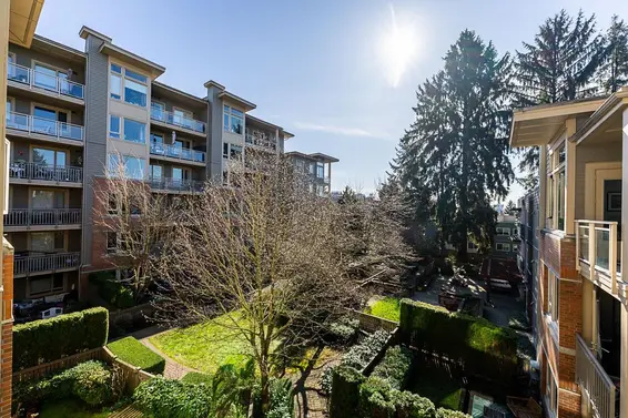 311 159 West 22nd Street, North Vancouver For Sale - image 3