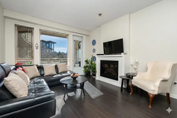 311 159 West 22nd Street, North Vancouver For Sale - image 4