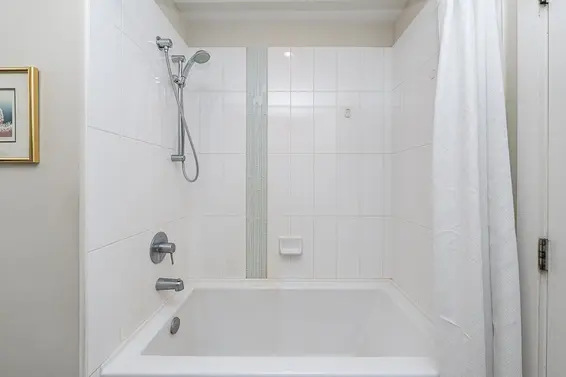 311 159 West 22nd Street, North Vancouver For Sale - image 9