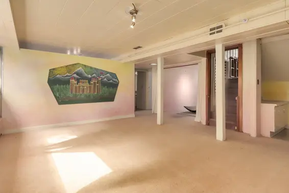 2701 St. Christophers Road, North Vancouver For Sale - image 25