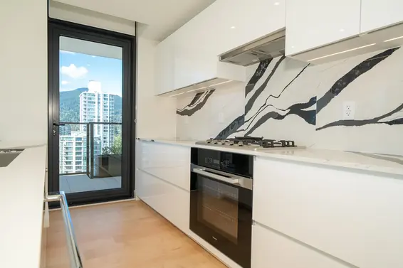 1306 135 East 13th Street, North Vancouver For Sale - image 11
