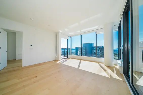 1306 135 East 13th Street, North Vancouver For Sale - image 8