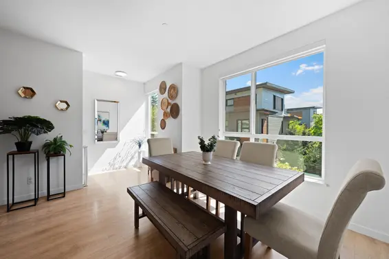 23 533 East 3rd Street, North Vancouver For Sale - image 14