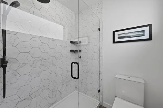 23 533 East 3rd Street, North Vancouver For Sale - image 20