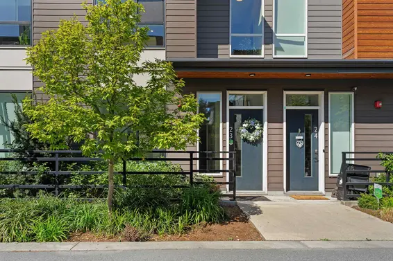 23 533 East 3rd Street, North Vancouver For Sale - image 37