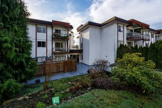 201 135 West 21st Street, North Vancouver For Sale - image 3