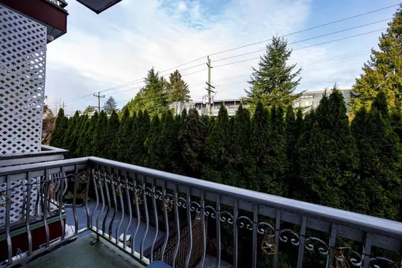 201 135 West 21st Street, North Vancouver For Sale - image 5
