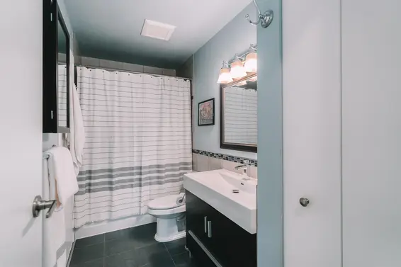 19 230 West 14th Street, North Vancouver For Sale - image 31