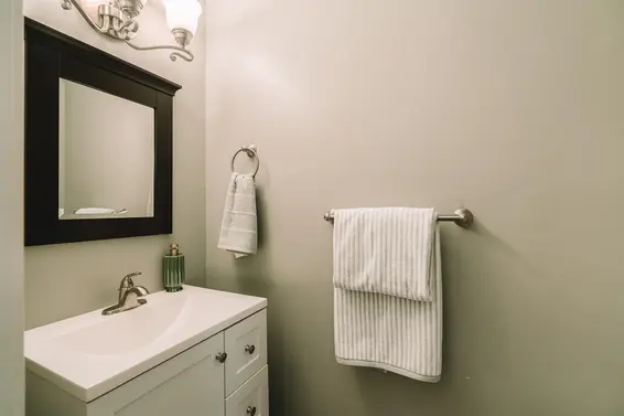 19 230 West 14th Street, North Vancouver For Sale - image 37