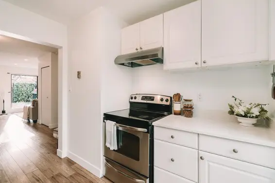 19 230 West 14th Street, North Vancouver For Sale - image 7