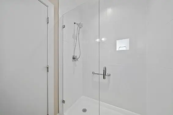 2 330 West 14th Street, North Vancouver For Sale - image 14