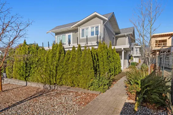 2 330 West 14th Street, North Vancouver For Sale - image 26