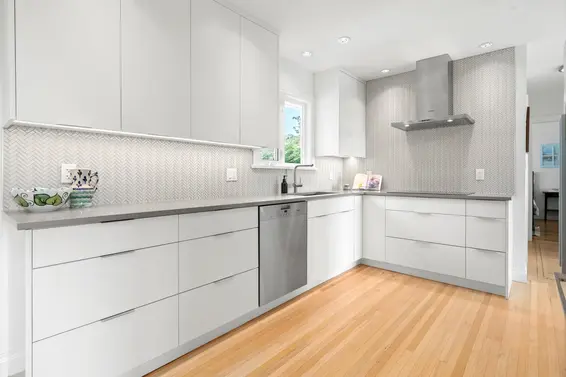 728 East 6th Street, North Vancouver For Sale - image 12