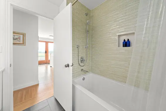 728 East 6th Street, North Vancouver For Sale - image 20