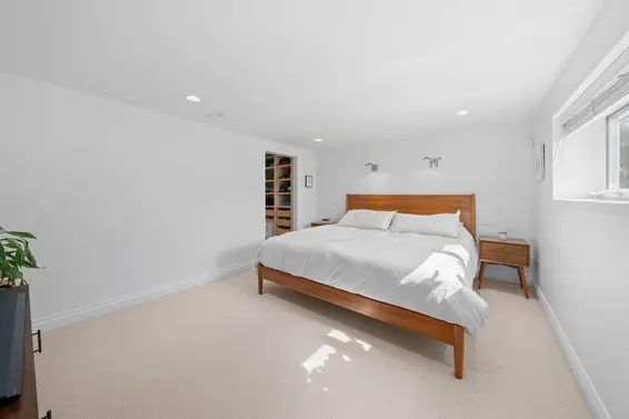 728 East 6th Street, North Vancouver For Sale - image 25