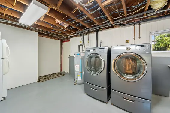 728 East 6th Street, North Vancouver For Sale - image 30