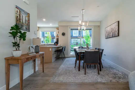 11 933 Premier Street, North Vancouver For Sale - image 15