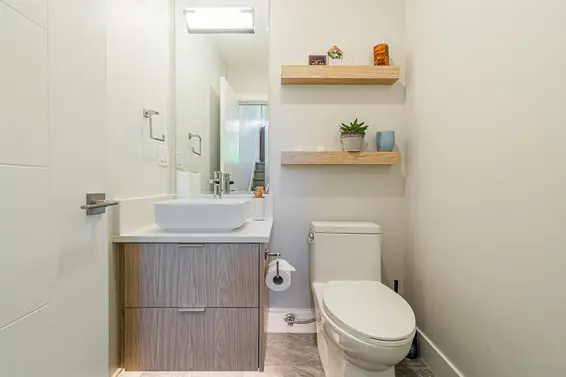 11 933 Premier Street, North Vancouver For Sale - image 24