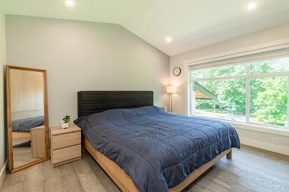 11 933 Premier Street, North Vancouver For Sale - image 27