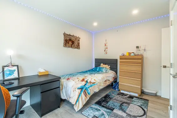 11 933 Premier Street, North Vancouver For Sale - image 32