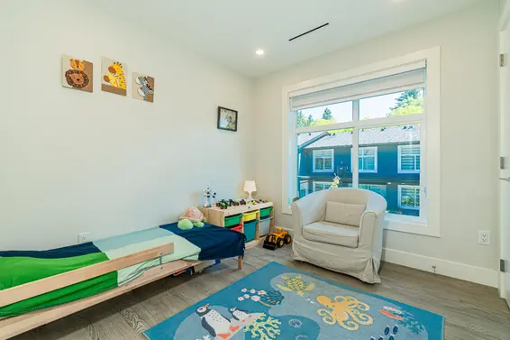 11 933 Premier Street, North Vancouver For Sale - image 34