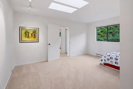 1439 Sandhurst Place, West Vancouver For Sale - image 27