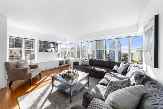 804 1555 Eastern Avenue, North Vancouver For Sale - image 1