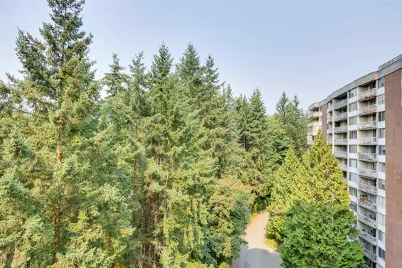 1004 2024 Fullerton Avenue, North Vancouver