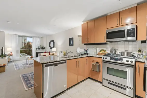 607 188 East Esplanade, North Vancouver For Sale - image 18