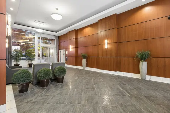 607 188 East Esplanade, North Vancouver For Sale - image 3