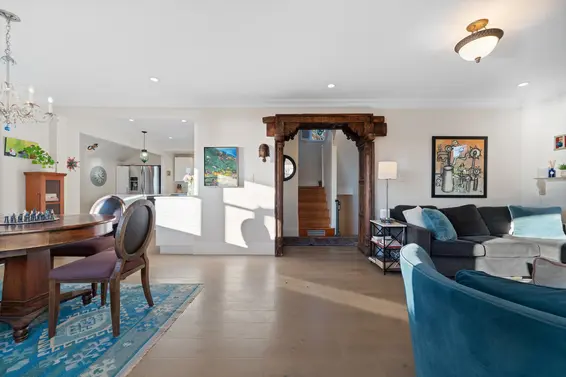 1073 Clyde Avenue, West Vancouver For Sale - image 17