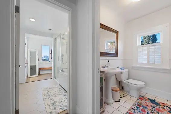 1073 Clyde Avenue, West Vancouver For Sale - image 23