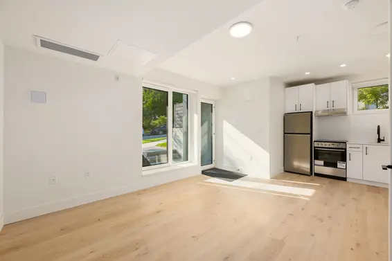 TH6 610 East 3rd Street, North Vancouver For Sale - image 28